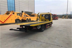 铅山非事故拖车