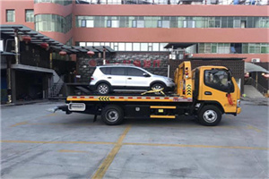 铅山汽车紧急补胎换胎救援