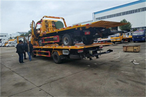 铅山同城汽车补胎